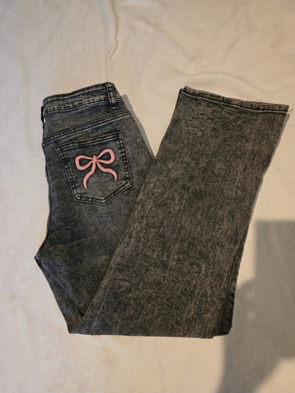 Gray Straight-Leg Jeans with Pink Bow Accent